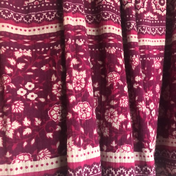 Forever 21 pattern skirt - Picture 2 of 3